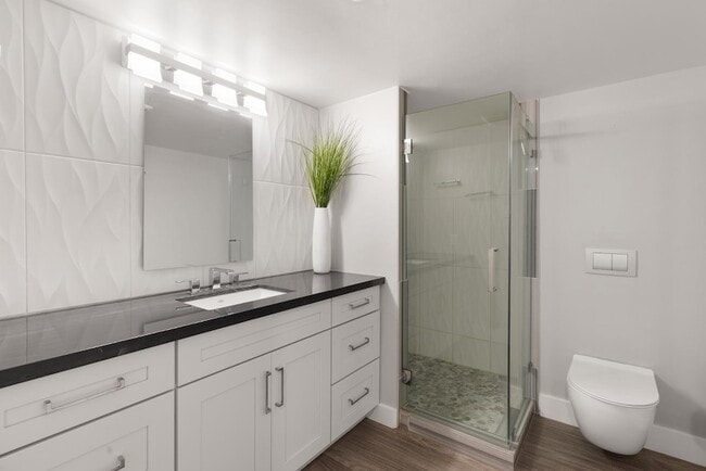 Building Photo - 6502 N Central Ave