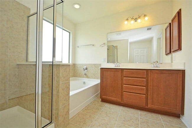 Building Photo - 3734 Aubergine Springs Ln