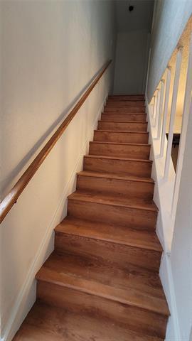 Building Photo - 9813 Walnut St