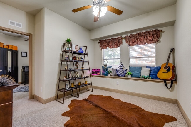 Building Photo - 5502 Waldon Walk