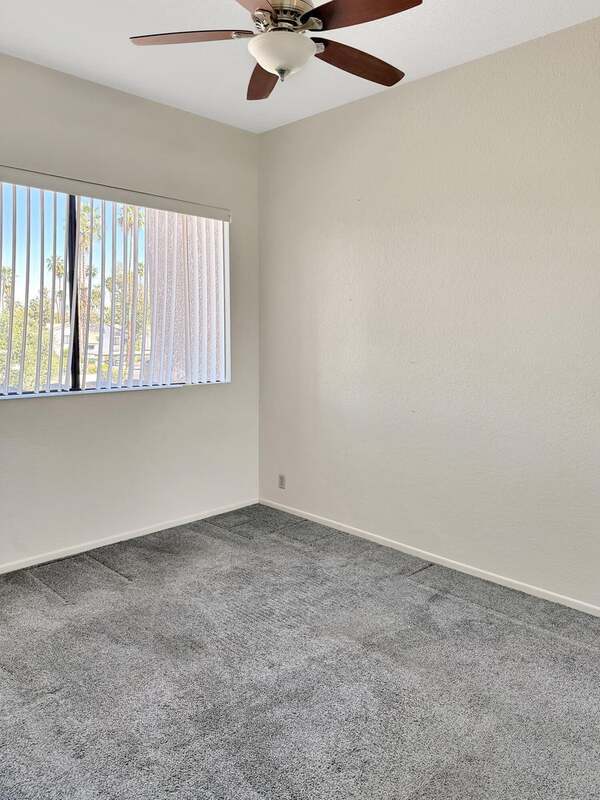 Building Photo - 2601 S Broadmoor Dr