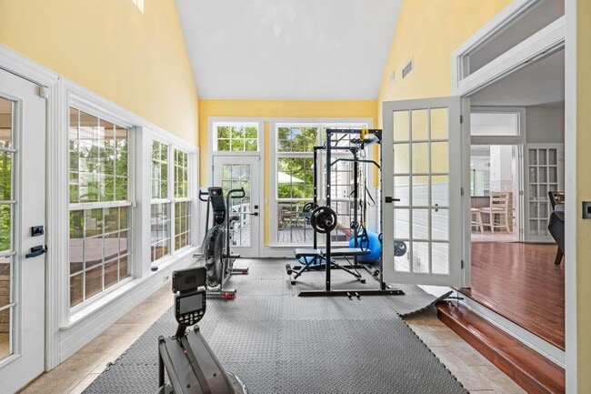 Building Photo - 7914 Gilead Rd