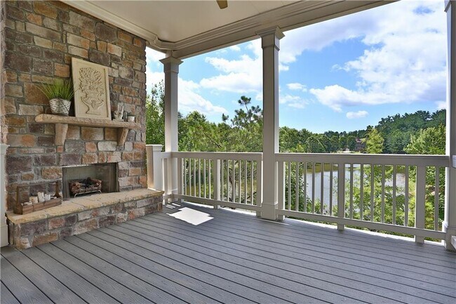 Building Photo - 12600 Marstrow Dr