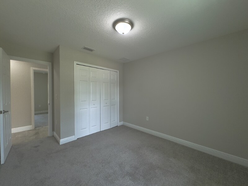 Building Photo - 13682 SW 40th Ave Rd