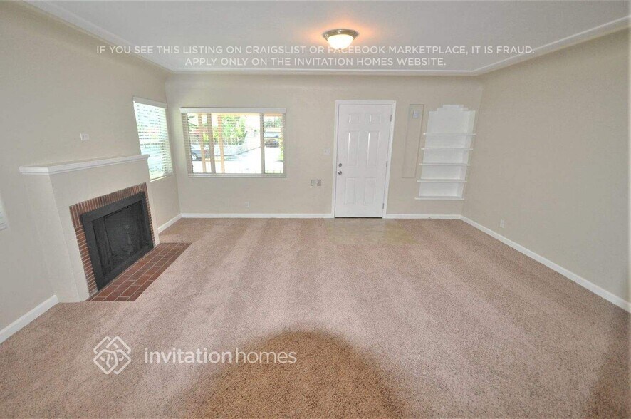 Building Photo - 7108 Heliotrope Ave