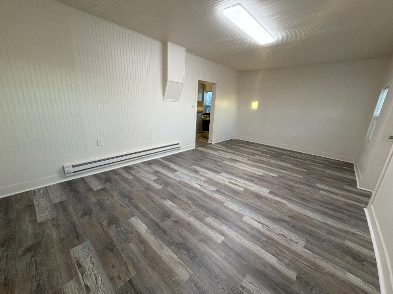 Building Photo - 18933 Main St