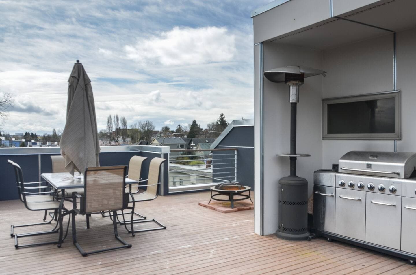 Rooftop Deck (1) Chairs and Table Included - 2118 E James St