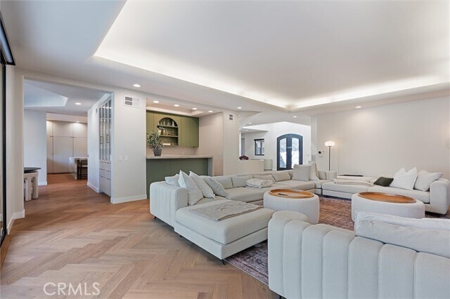 Building Photo - 17437 Oak Creek Ct