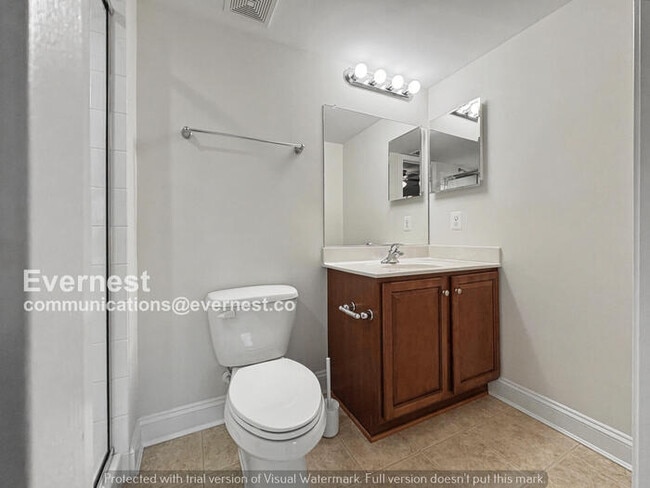 Building Photo - 3 Bed/3.5 Bath Home with Garage/ Available Now!