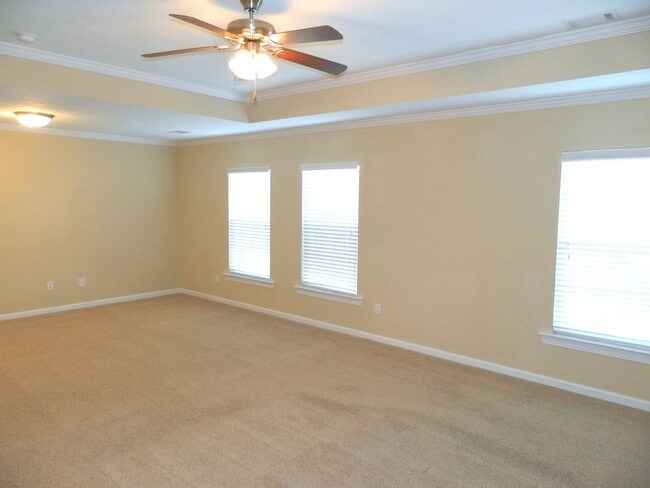 Building Photo - 835 Williford Run Dr