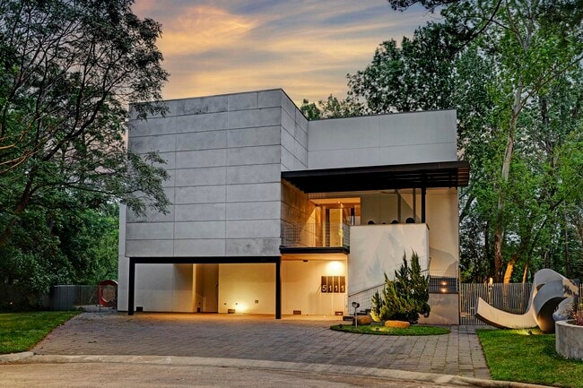 Building Photo - 5111 Bayou Timber Ln