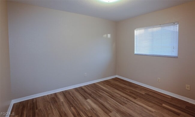 Building Photo - 4112 SW 6th Pl