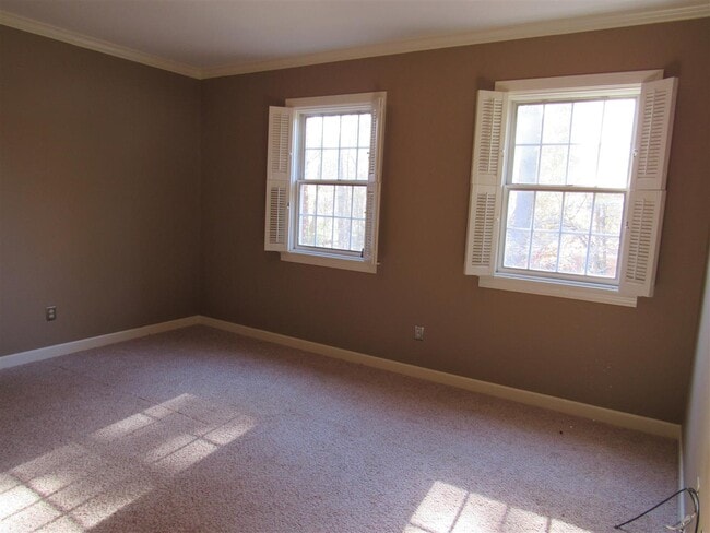 Building Photo - 255 Eastbrooke St