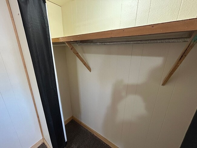 Building Photo - 2 Bedroom 1 Bath Updated Mobile Home in A & J Mobile Home Park