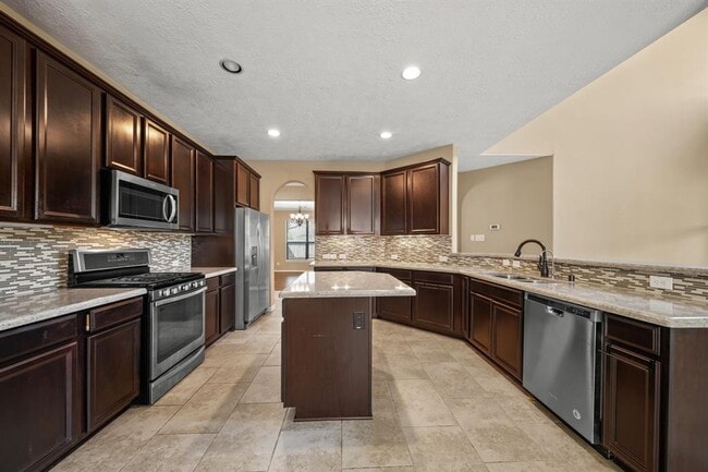 Building Photo - 6503 Loralie Ln