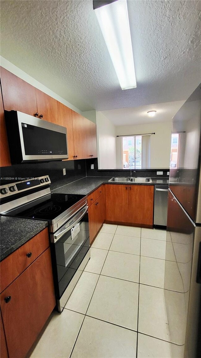 Building Photo - 2234 Coral Reef Ct