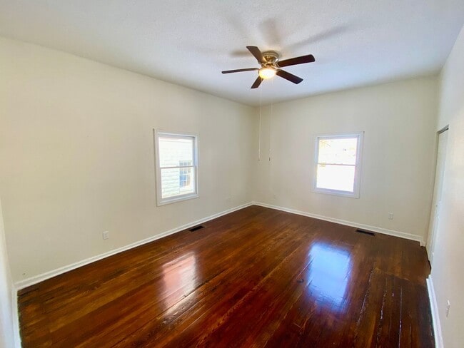 Building Photo - Historic Monroe Duplex