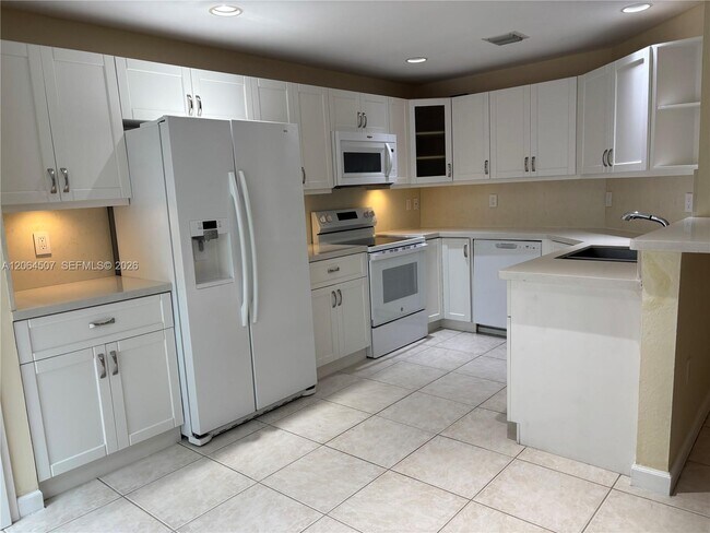 Building Photo - 11440 NW 50th Terrace