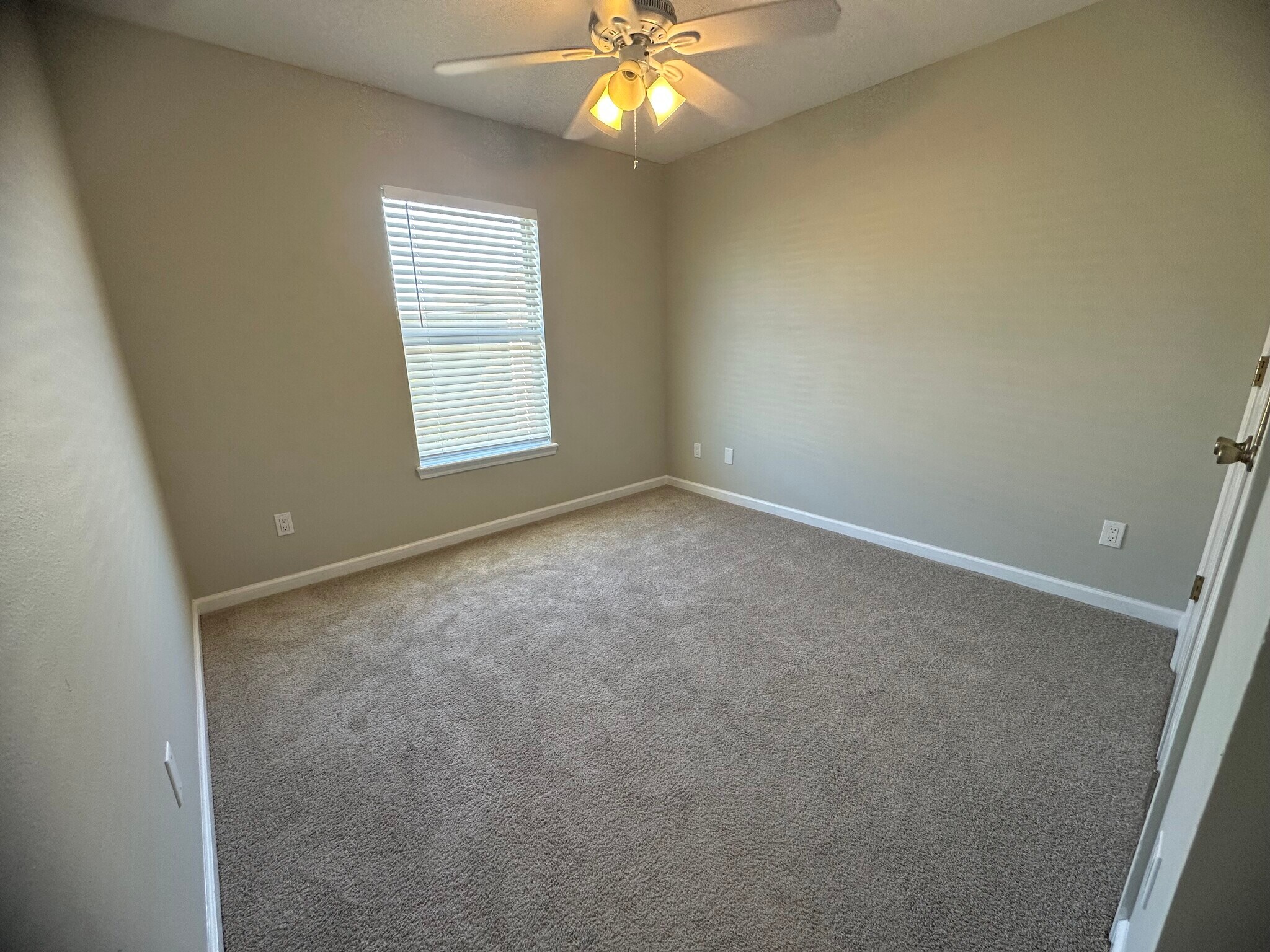 Bedroom #2 - 1500 Calming Water Dr