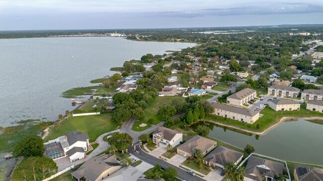 Building Photo - 1389 Heritage Landings Dr