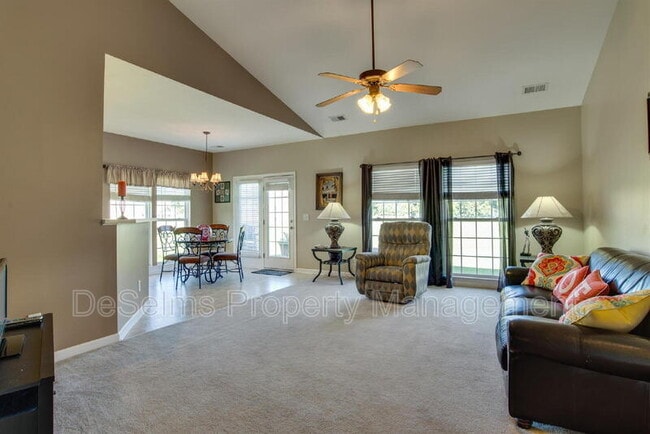 Building Photo - 2007 McCrory Pl