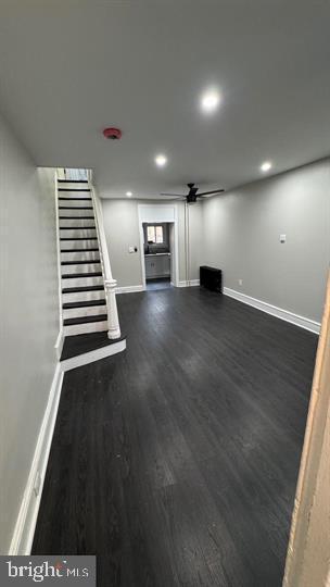 Building Photo - 2035 Dennie St