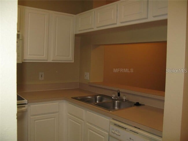 Building Photo - 2922 Greenwood Springs Loop