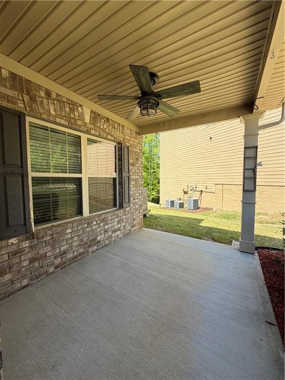 Building Photo - 4805 Carriage Bridge Ln