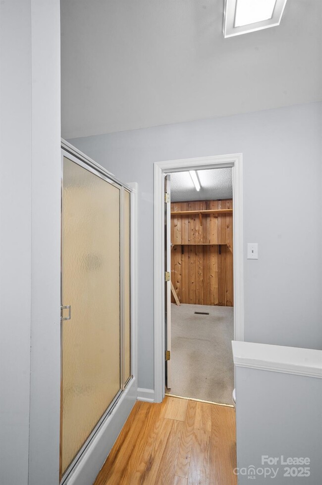 Building Photo - 173 Riverwood Rd