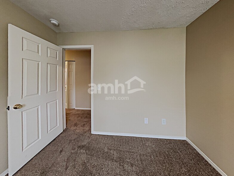 Building Photo - 5000 Hancock Cir