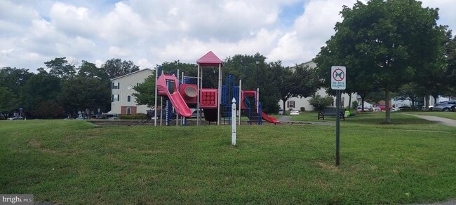 Building Photo - 8089 Brookstone Ct