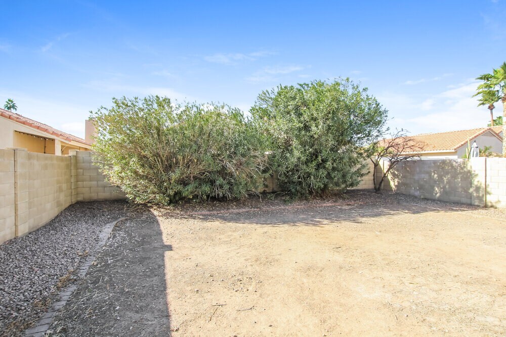 Building Photo - 19406 N 76th Dr