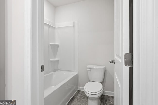 Building Photo - 28 Umber Ln