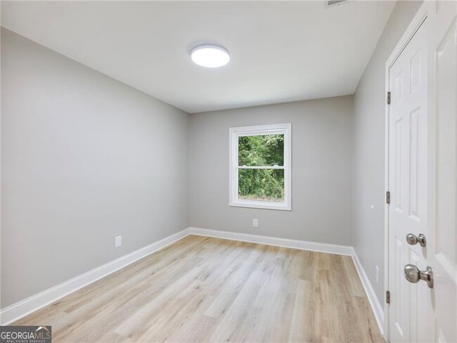 Building Photo - 2862 Argyle Dr NW