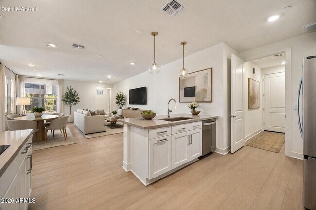 Building Photo - 2121 W Sonoran Desert Dr