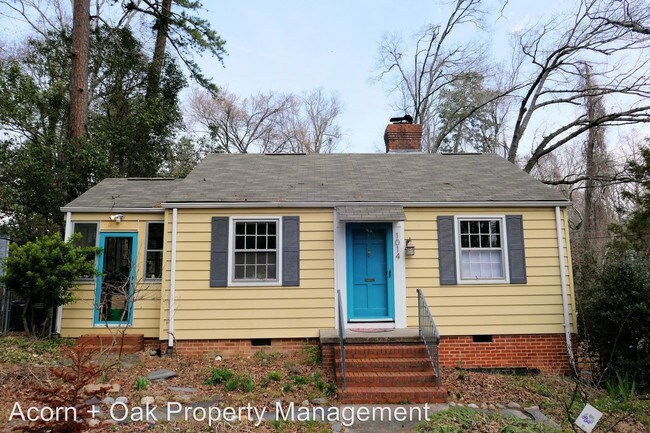 Primary Photo - 3 br, 1 bath House - 1014 W Lakewood Ave