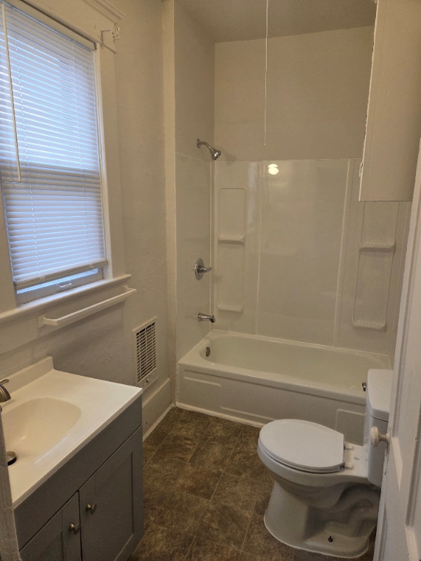 Building Photo - 157 N Estelle St