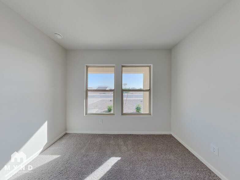 Building Photo - 222 S Picacho Heights Rd