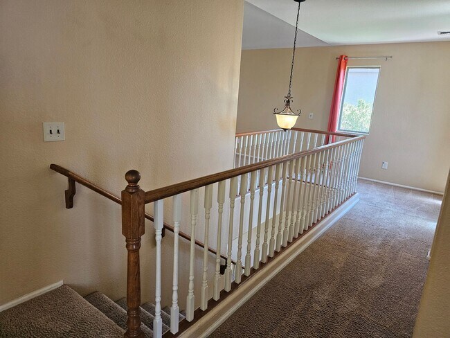 Building Photo - 42804 W Sunland Dr