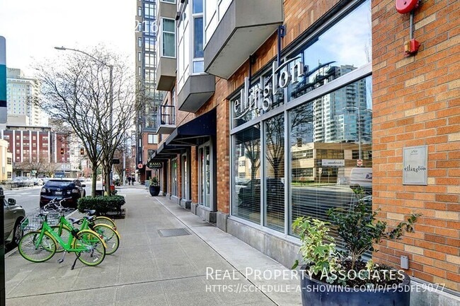 Building Photo - 2801 1st Ave