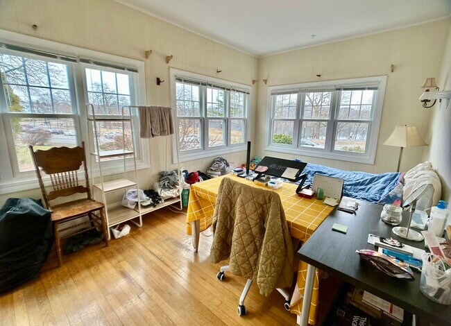Building Photo - 476 Jamaicaway