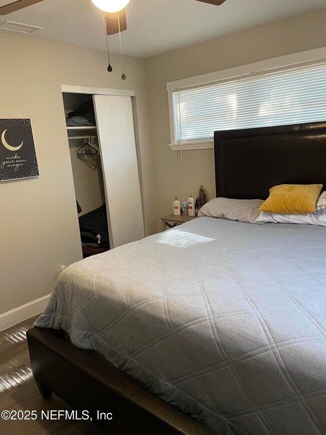 Building Photo - 2619 Bywood Rd