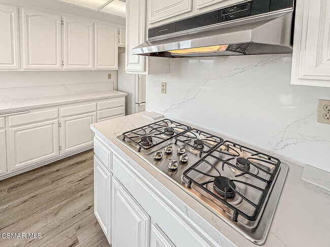 Building Photo - 2568 Picadilly Cir