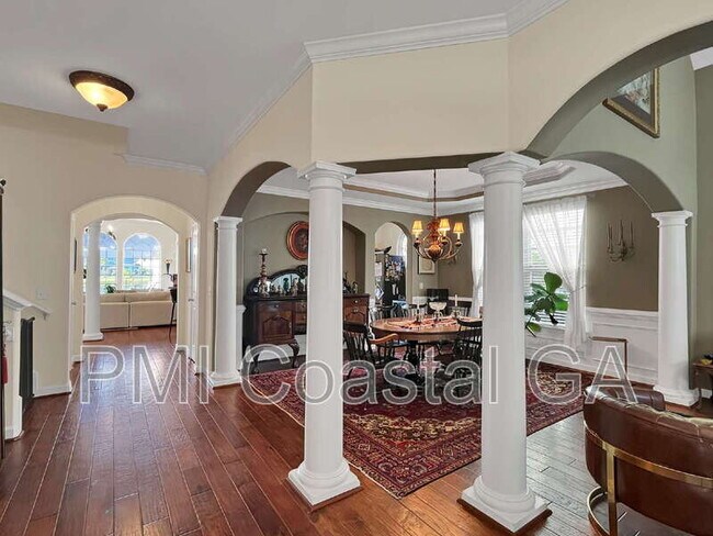 Building Photo - 663 Wyndham Way
