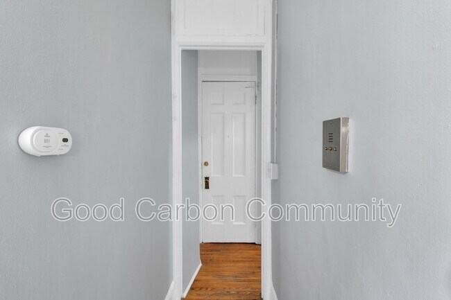 Building Photo - 401 Delaware Ave