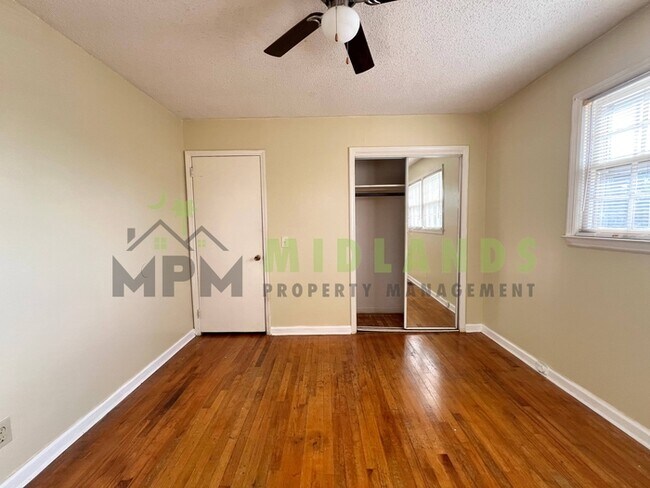 Building Photo - 1217 Faraway Dr