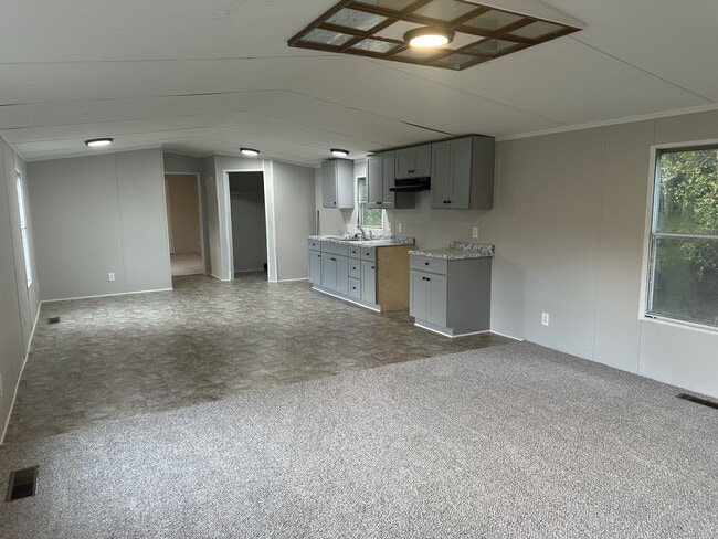Building Photo - 103 Rayfield Ct