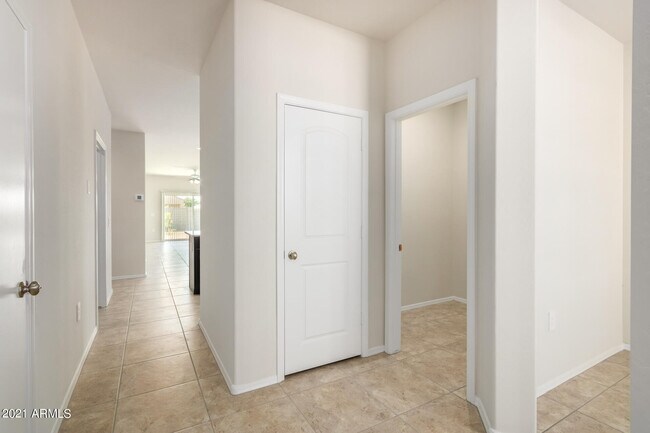 Building Photo - 36071 Seville Dr