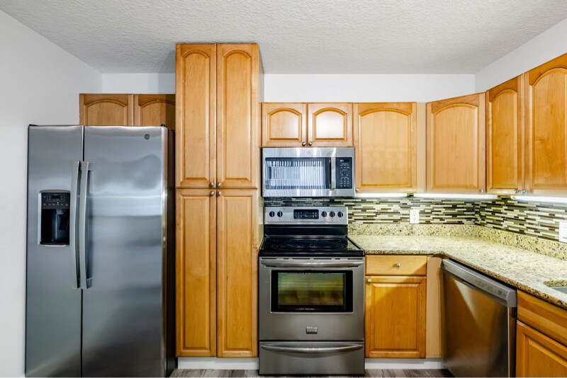 Building Photo - 715 20th St