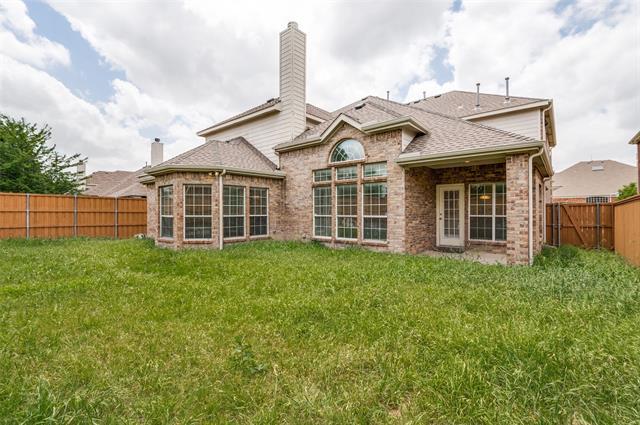 Building Photo - 11800 Pondview Ln